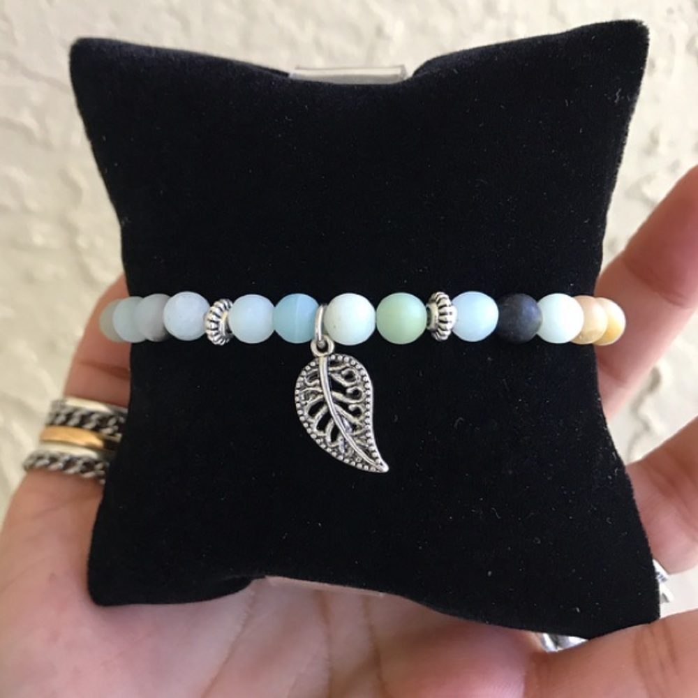 🔴SALE Genuine amazonite bead silver leaf bracelet - Picture 8 of 9